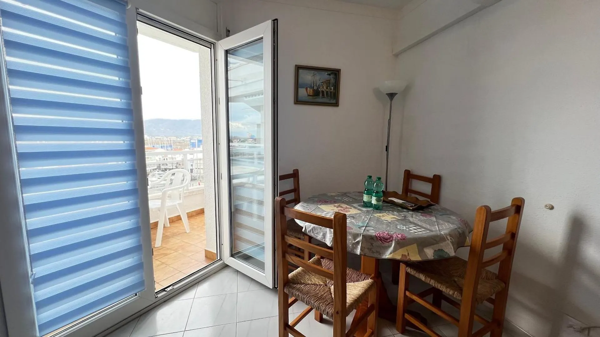Apartamento C Frente Al Canal Con Terraza Empuriabrava Apartment
