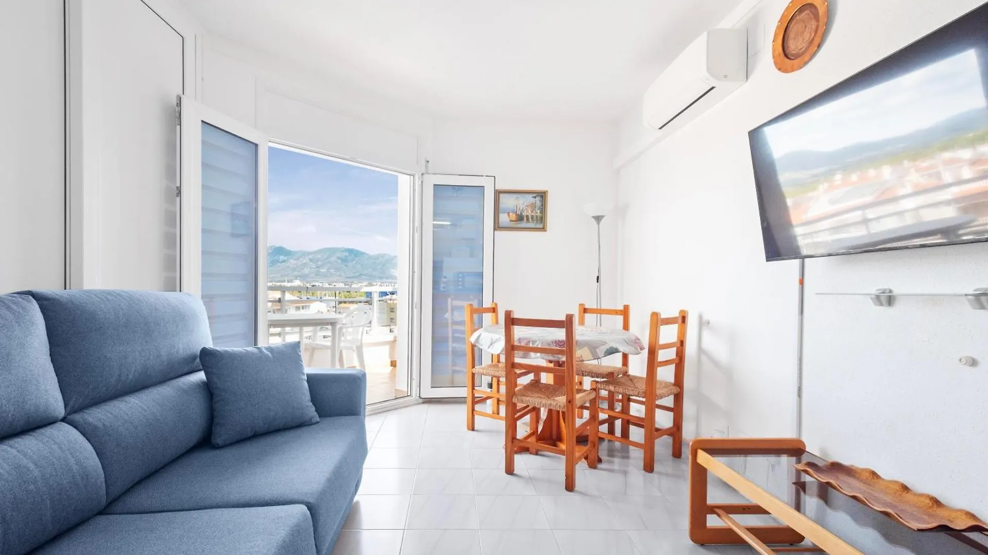 Apartamento C Frente Al Canal Con Terraza Empuriabrava 0*,  Spain